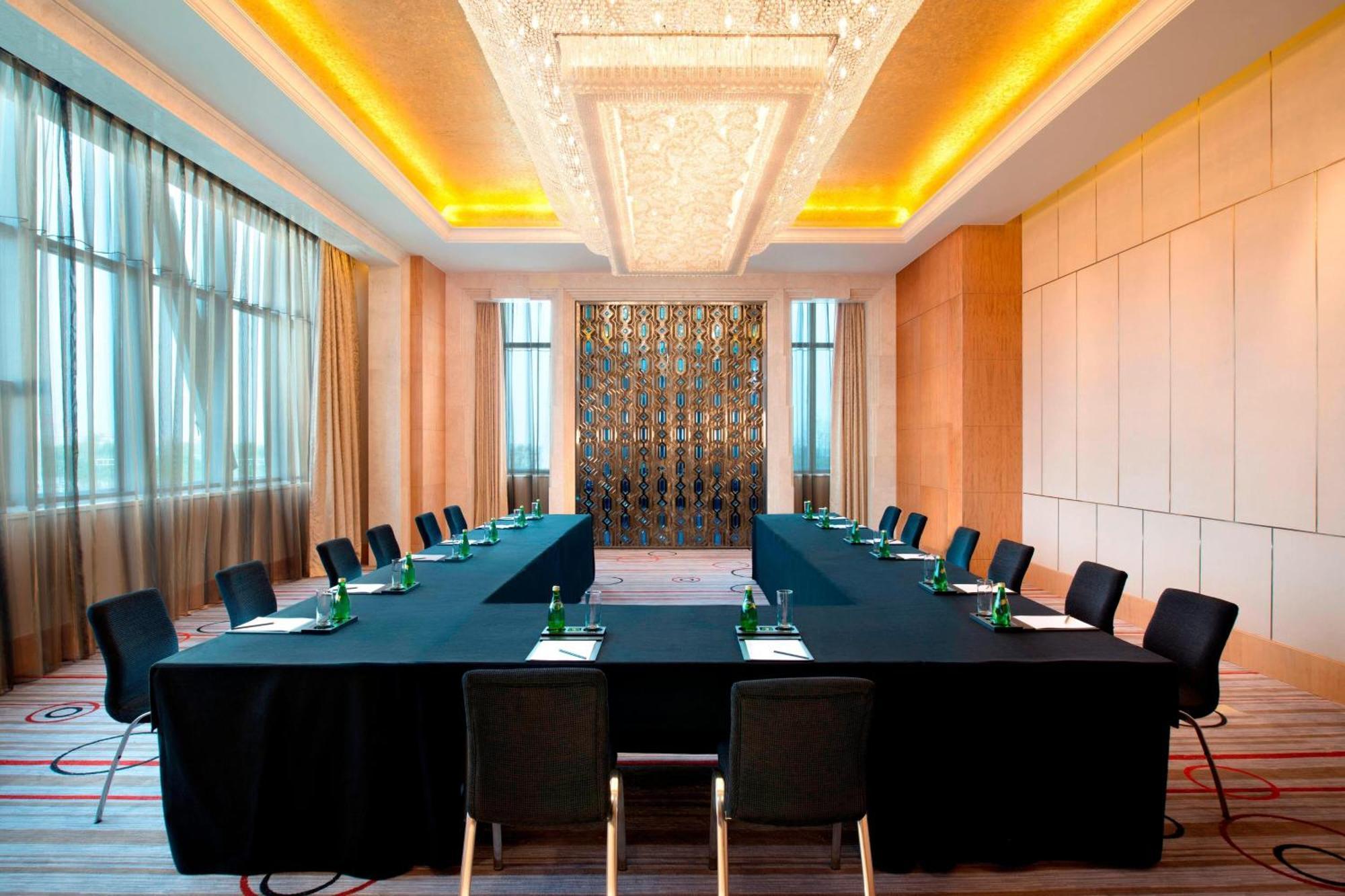 Le Meridien Yixing Hotel Exterior photo