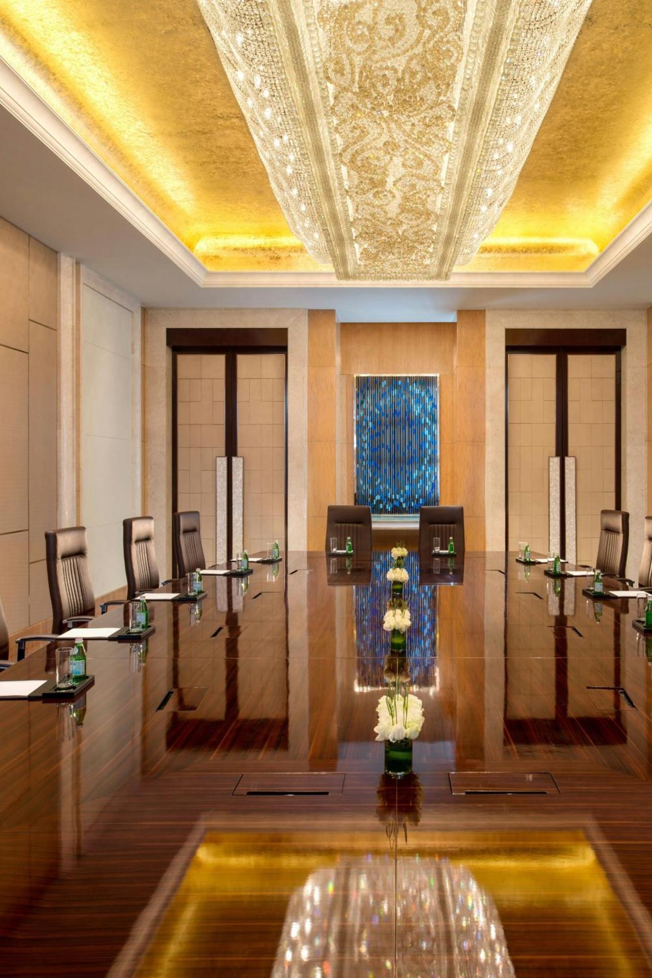 Le Meridien Yixing Hotel Exterior photo