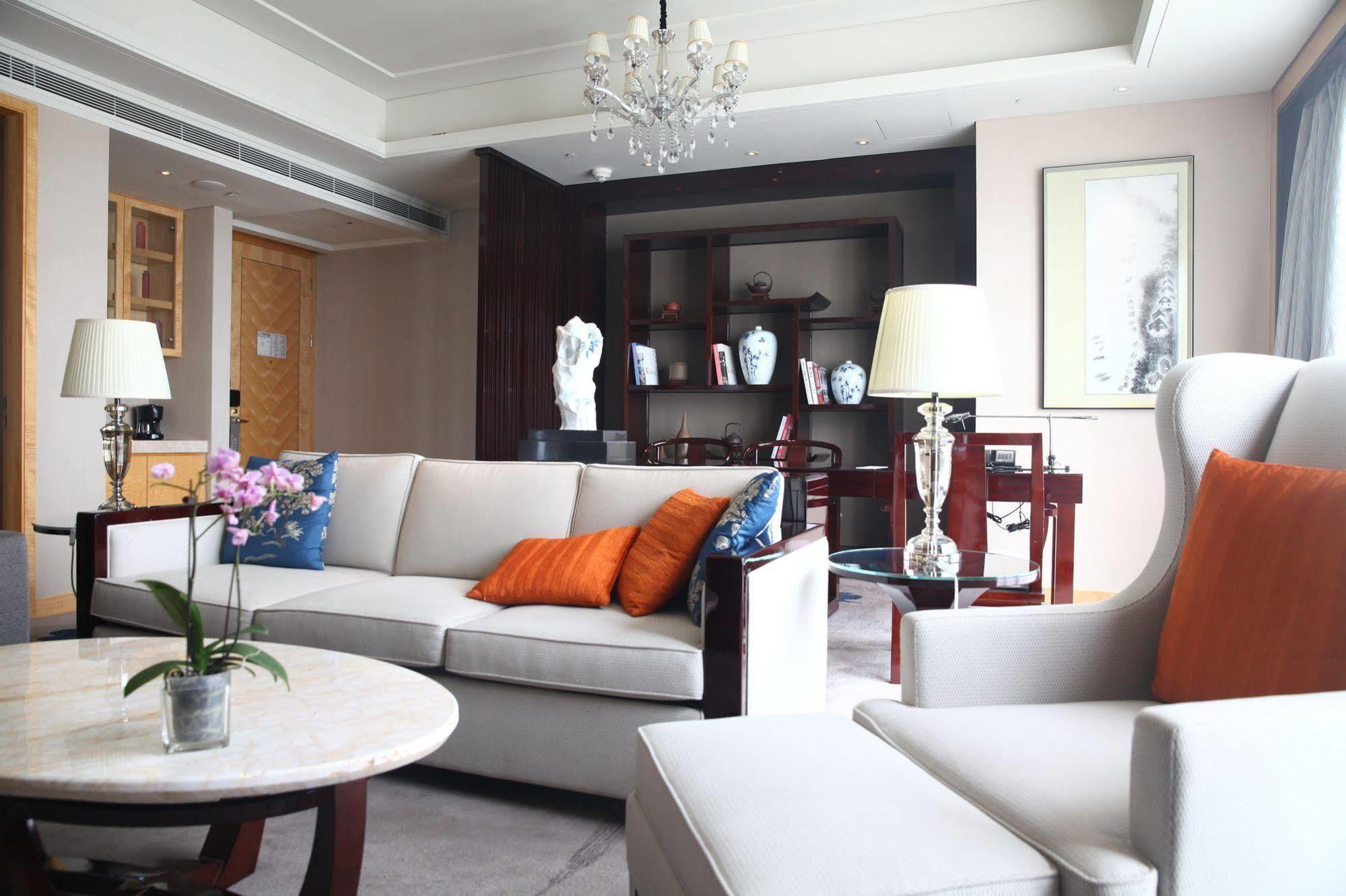 Le Meridien Yixing Hotel Exterior photo