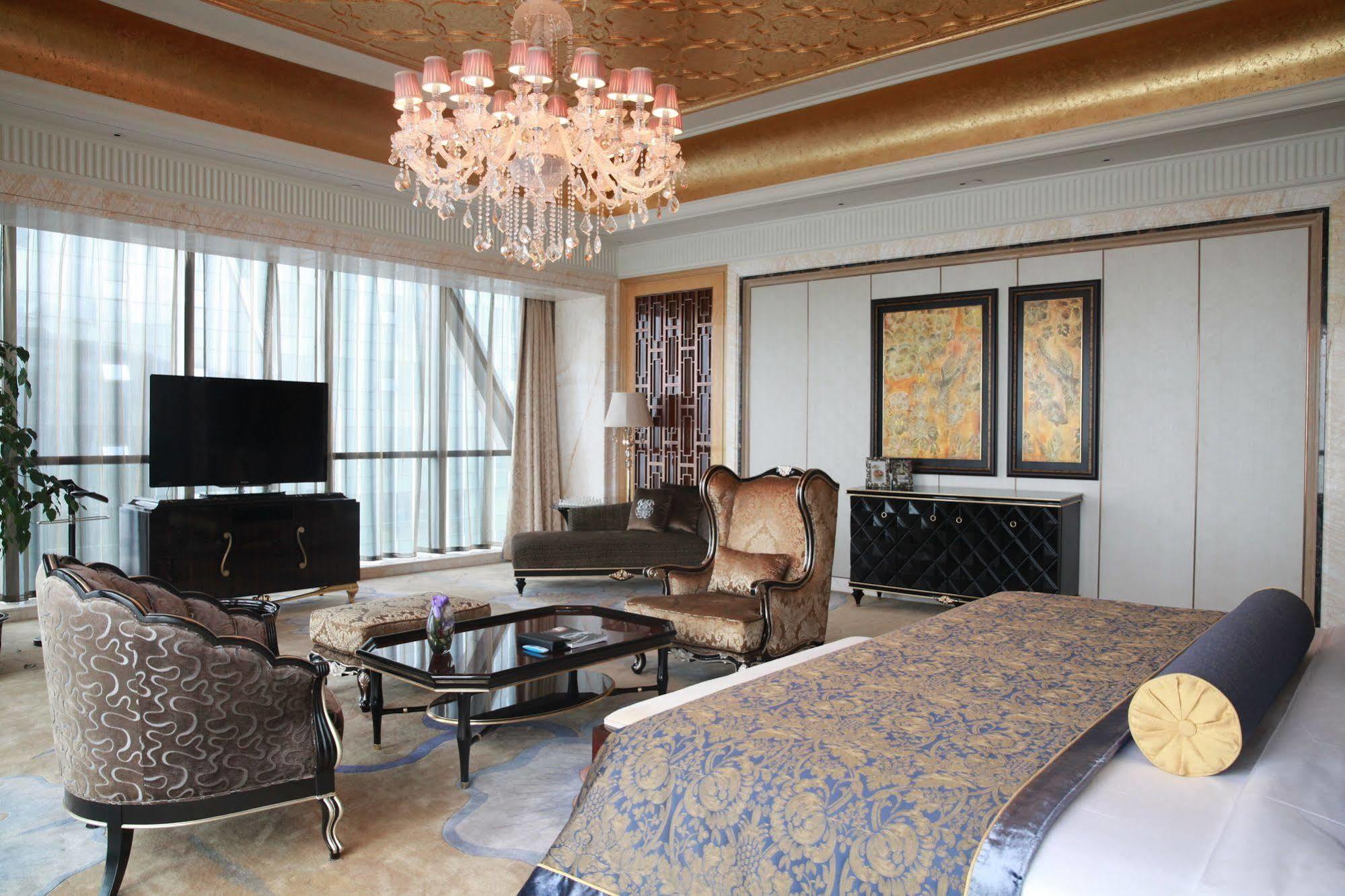Le Meridien Yixing Hotel Exterior photo