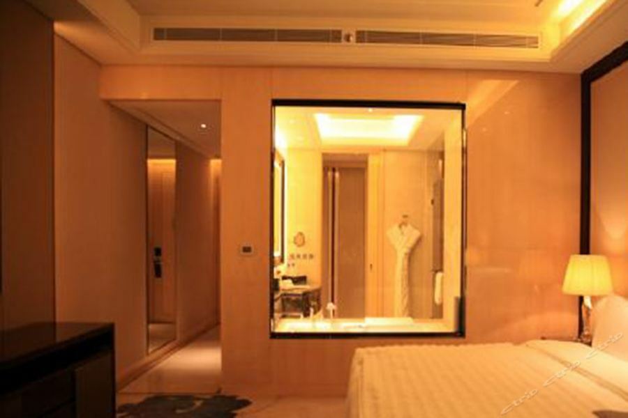 Le Meridien Yixing Hotel Exterior photo